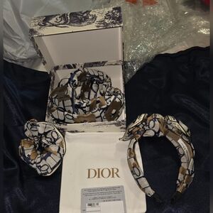 Dior 3 Piece Women's Headbands and Scrunchie Set. Brown, Blue, Black & White NWT
